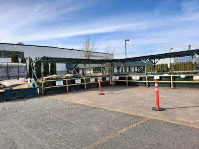 Far West Recycling JunkYard in Hillsboro (OR) - photo 1