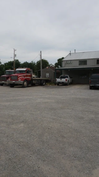 Tummy Towing JunkYard in Tulsa (OK) - photo 3