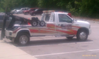 Wall's Towing & Recovery (roadside assistance) - photo 1