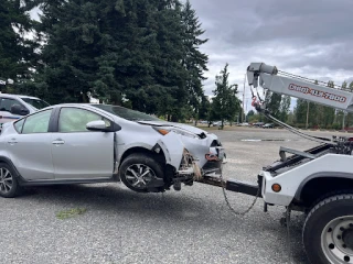 Summit Towing North JunkYard in Seattle (WA) - photo 2