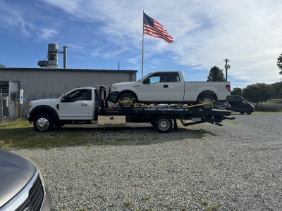 Landon's Towing & Recovery JunkYard in Greensboro (NC) - photo 1