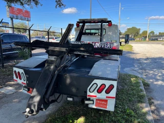 Orlando Towing Company JunkYard in Orlando (FL) - photo 4