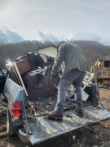 A & S Salvage Co JunkYard in Youngstown (OH)