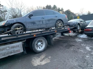 Chamo junk car JunkYard in Brockton (MA) - photo 4