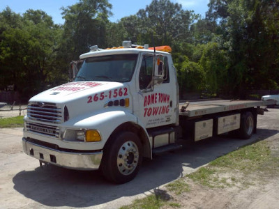 Home Town Towing JunkYard in Panama City (FL) - photo 4