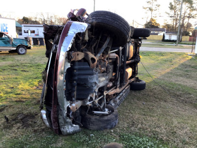 Stuart's Wrecker Services JunkYard in Greensboro (NC) - photo 2