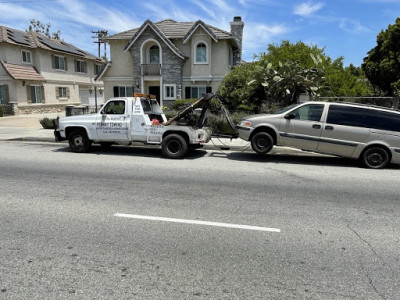 FERNNY TOWING JunkYard in East Los Angeles (CA) - photo 1