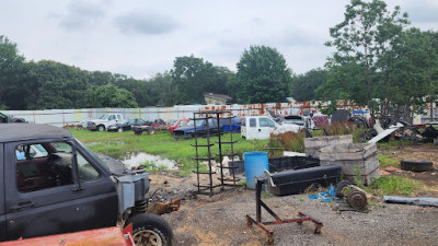 Valdivia's Autoparts JunkYard in Arlington (TX) - photo 1