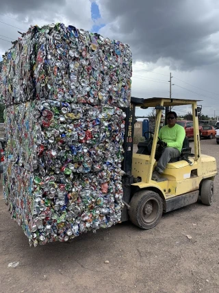Isaac Recycling JunkYard in Flagstaff (AZ) - photo 2