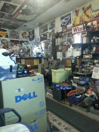 Fred's Used Auto Parts - photo 1