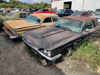 Garry's Auto & Truck Salvage JunkYard in Houston (TX) - photo 2