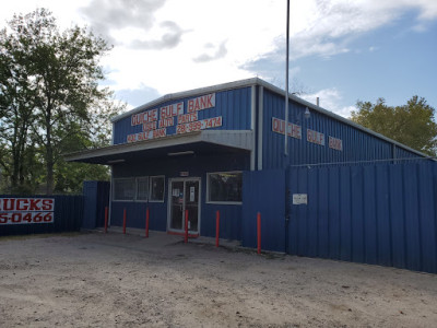 GULF BANK USED AUTO PARTS JunkYard in Houston (TX) - photo 1