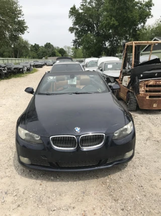 Bimmer Graveyard JunkYard in Houston (TX) - photo 2