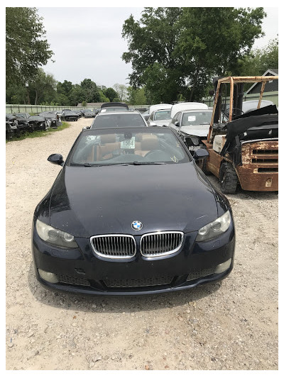 Bimmer Graveyard JunkYard in Houston (TX) - photo 2