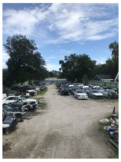 Bimmer Graveyard JunkYard in Houston (TX) - photo 3