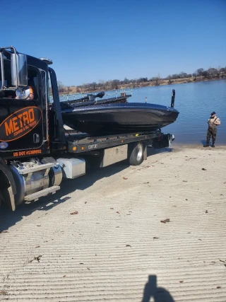 Metro Towing & Recovery LLC - photo 3