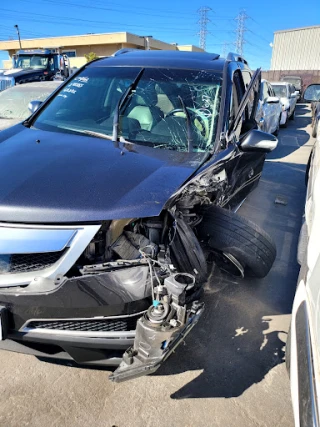 Jack James Tow Service Inc. JunkYard in Fremont (CA) - photo 3