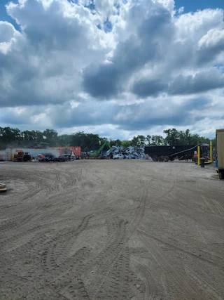 Southern Metals Recycling JunkYard in Savannah (GA) - photo 2