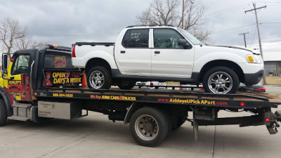 Ashley's U-Pick-A-Part JunkYard in Joliet (IL) - photo 1