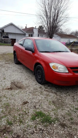 Ace Used Truck & Auto Parts JunkYard in Peoria (IL) - photo 2