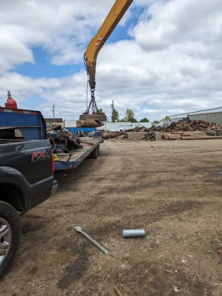 Pacific Recycling Inc JunkYard in Eugene (OR) - photo 3