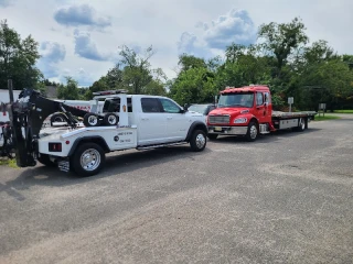 American Towing & Recovery Services LLC - photo 1