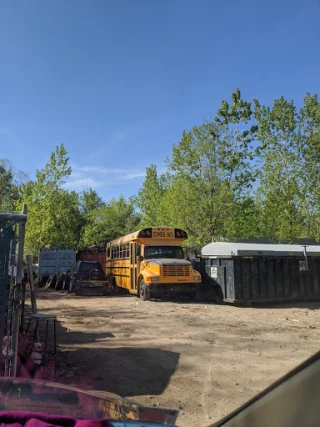 R & R Industries Inc JunkYard in Springfield (MA) - photo 2