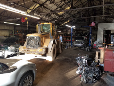 Classic Used Auto Parts JunkYard in West Haven (CT) - photo 1