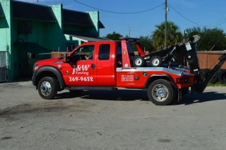 J & W Towing - photo 3