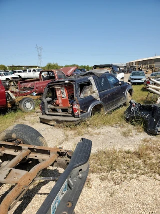 Plainview Salvage Inc. JunkYard in Catoosa (OK) - photo 4