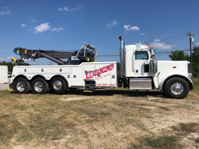 Buck's Wrecker Service JunkYard in High Point (NC) - photo 4