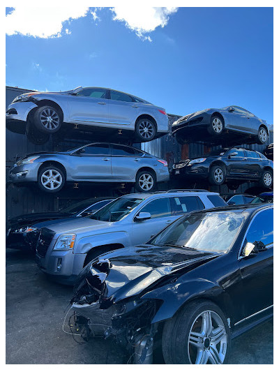 Bobs Auto Wreckers JunkYard in Newark (NJ) - photo 4