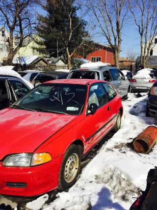 Wallington Auto Wrecker JunkYard in Wallington (NJ) - photo 2