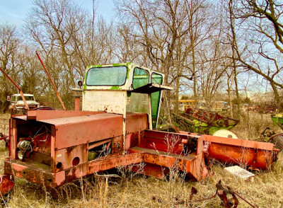 Bud's Salvage JunkYard in Mayetta (KS) - photo 2