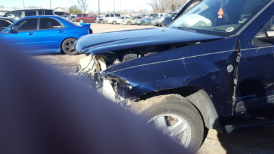 Happy Hooker Towing JunkYard in Wichita (KS) - photo 2