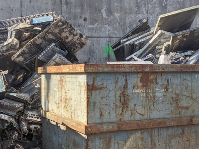 Seattle Iron & Metals Corporation JunkYard in Seattle (WA) - photo 1