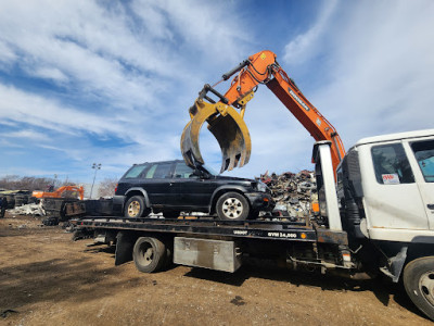 Cash for junk cars with or without title Saint Louis mo JunkYard in St. Louis (MO) - photo 2