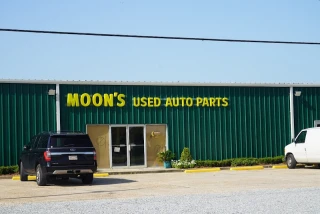 Moon's Used Auto Parts - photo 1