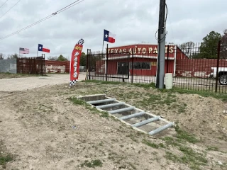 Texas Auto Parts JunkYard in Houston (TX) - photo 3