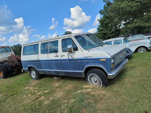 Watson Used Car Parts JunkYard in Memphis (TN)