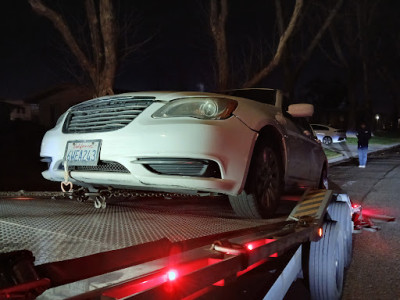 Maury's Towing Service JunkYard in Sacramento (CA) - photo 1