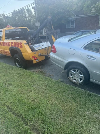 Junk Car Appraisal JunkYard in Hempstead Township (NY) - photo 4