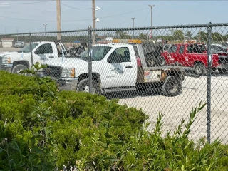 Capital Towing - photo 1