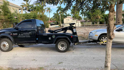 A&M Towing & Storage and cash for junk cars JunkYard in West Palm Beach (FL) - photo 3