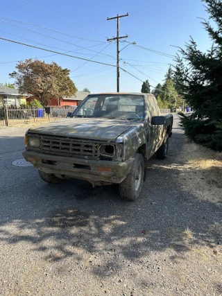 Jays Junk Car Removal JunkYard in Portland (OR) - photo 4