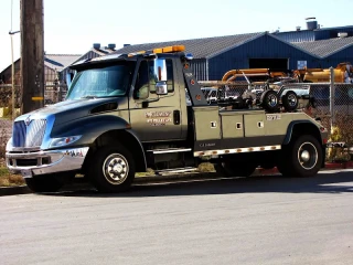 P & R Towing
