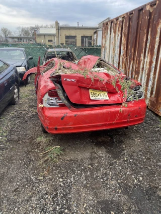 Ricky's Auto - Cash for Cars JunkYard in Trenton (NJ) - photo 4