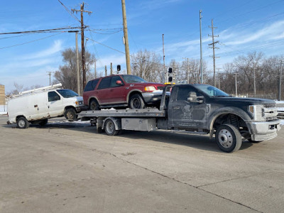 A+ Cash For Junk Cars - Bolingbrook JunkYard in Joliet (IL) - photo 2