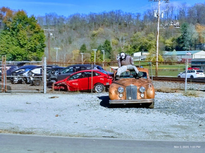 R & R Auto Recycling JunkYard in Pittsburgh (PA) - photo 2