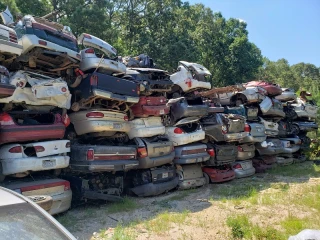 Johnson Auto Salvage JunkYard in Griffin (GA) - photo 3